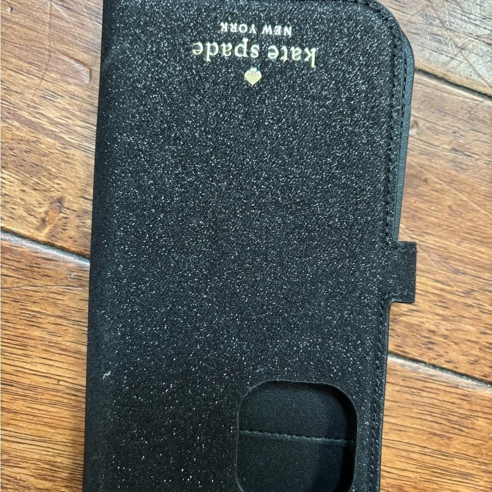 NWOTKate Spade Black Magnetic Wrap  Chain Crossbody Iphone 12 mini Case